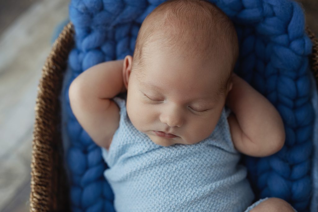 bezpieczna sesja noworodkowa studio Wyszków