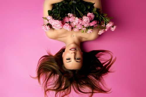 Sesja kobieca Wyszków – portret pełen kobiecej energii