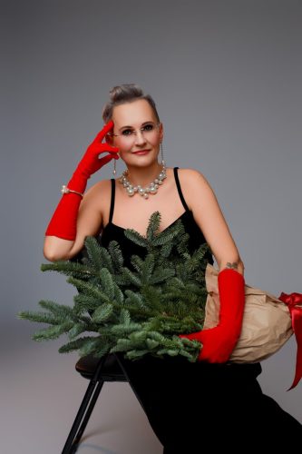 Sesja kobieca w Wyszkowie – artystyczny portret studyjny